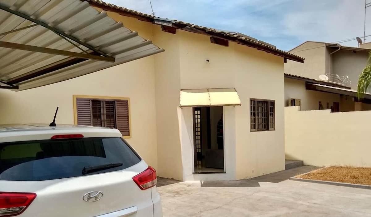 Bela Casa Com Churrasqueira E Estacionamento Villa Olimpia Exterior photo
